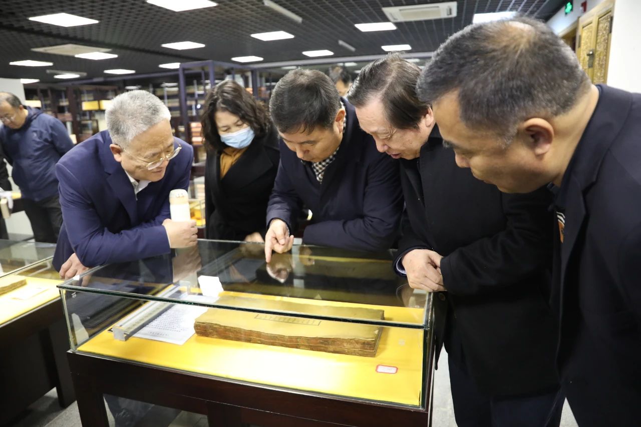 10.jpg 图片